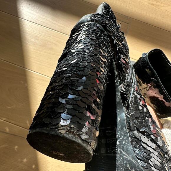 Black Sequin Platform Boots - Picture 4 of 8
